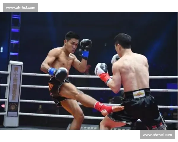 邱建良vs赛格东巅峰对决中国拳王硬撼欧洲悍将谁主沉浮之夜荣耀